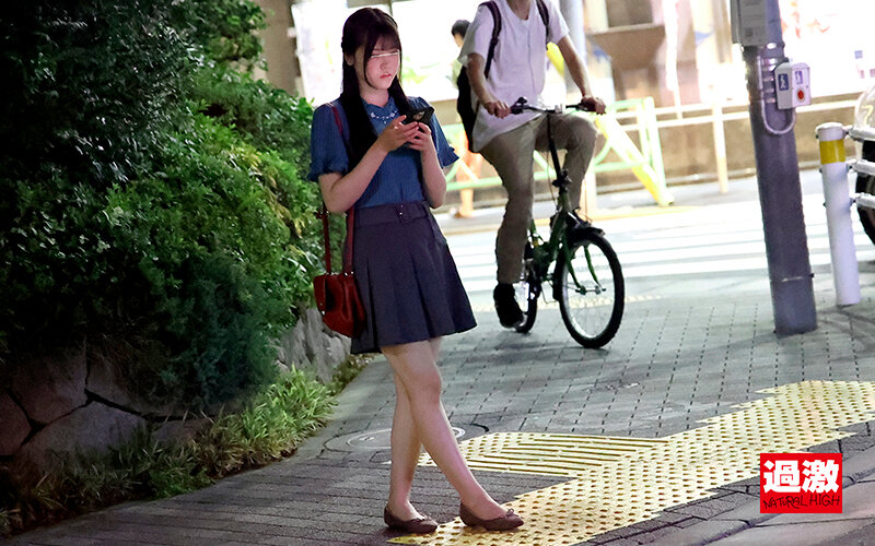 逃げても背後からホジくりまくるバック手マンで潮を吹かされ続け屈服する敏感女子大生2 画像15