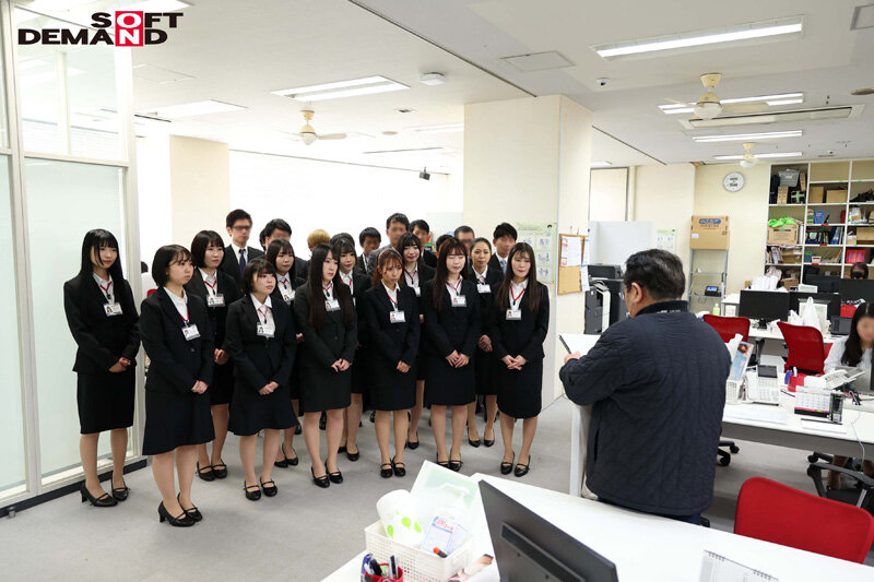 【大型バスで出発！車内でヌキヌキバスツアー開始！】SOD女子社員 ユーザー様大感謝祭 新入社員バスツアー2023！ 画像1