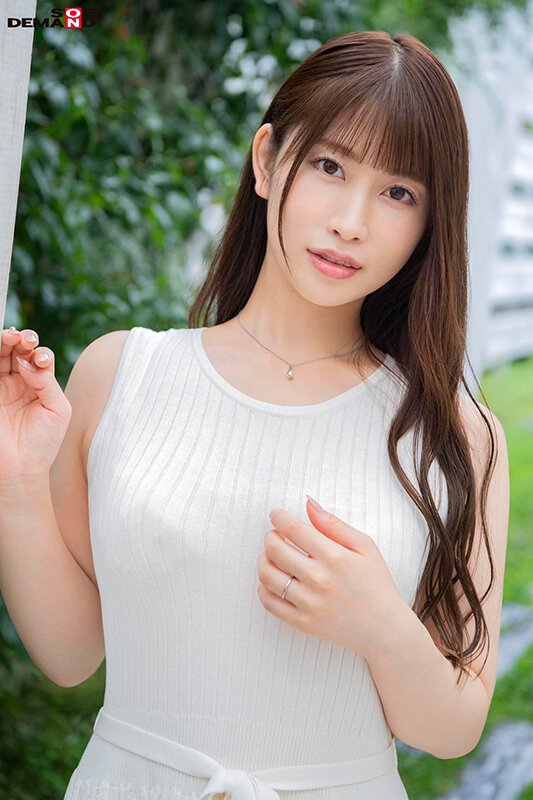 ついに現れた超大物─レーベル史上No.1の圧倒的美しさ 葉月涼子 32歳 AV DEBUT 画像1