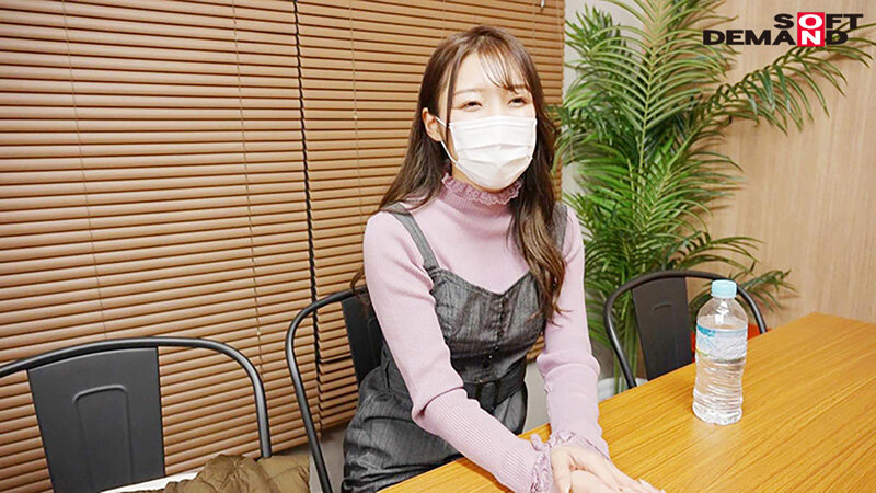 色っぽい声・美しい胸。女ざかりのファミレス店長 倖田沙耶花 29歳 AV DEBUT 画像2